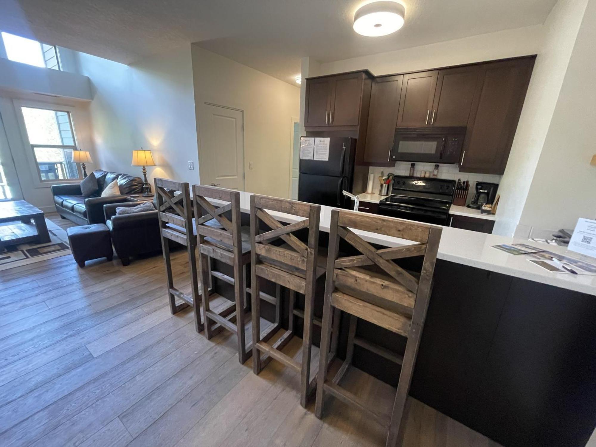 Silver Rock Condominiums By Fernie Central Reservations Exterior photo